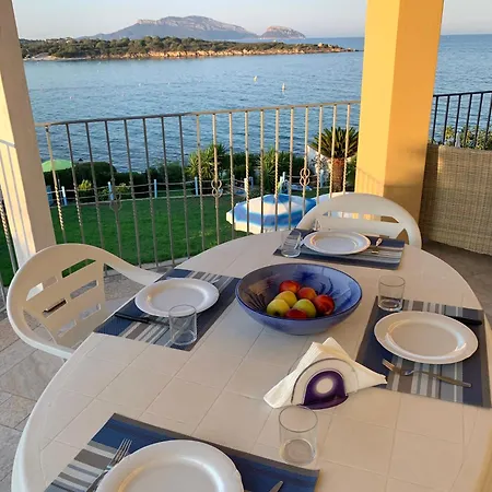 In Bados By The Sea, شقة أولبيا