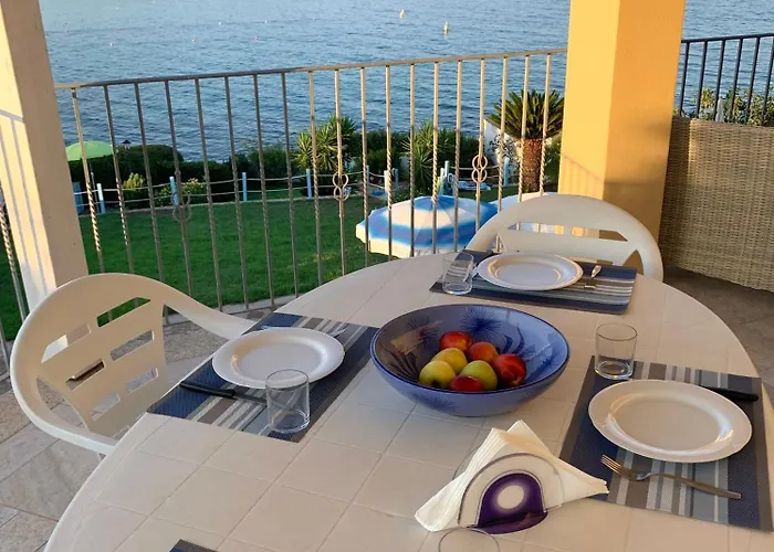 In Bados By The Sea, Apartament Olbia